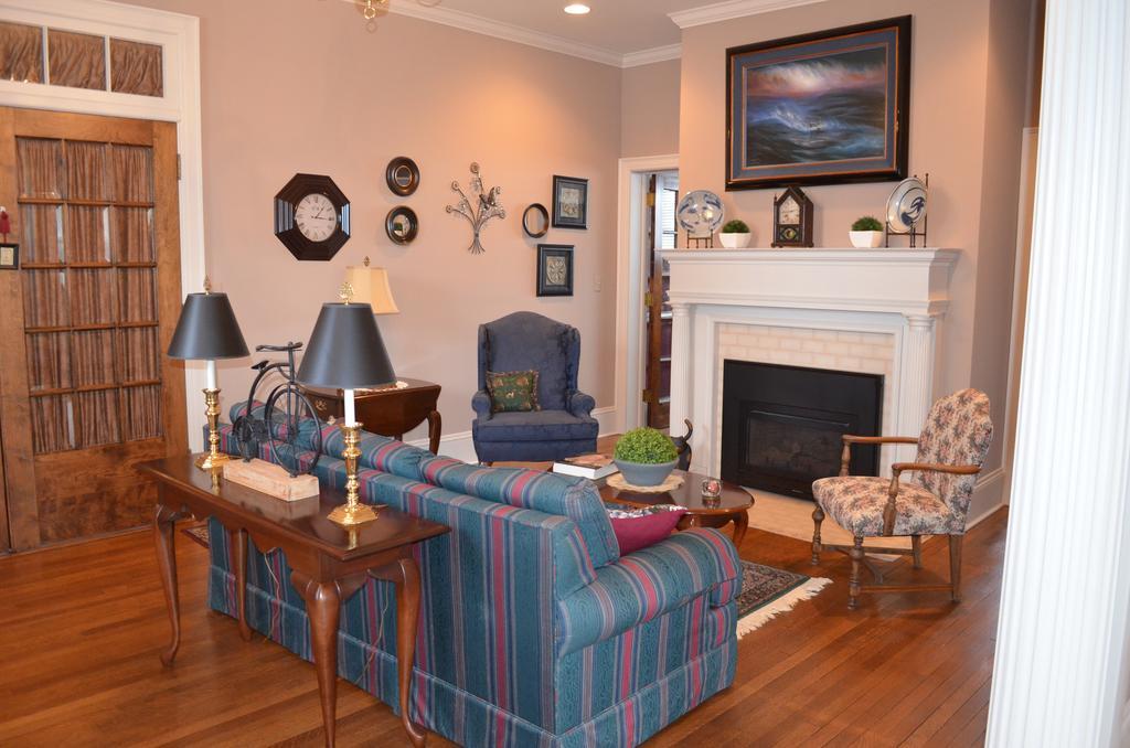 The Collins House Inn Marion Екстер'єр фото